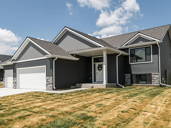 1752 Brandt Dr NE, Byron, MN 55920