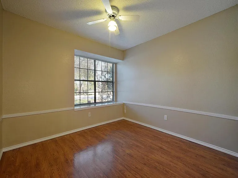 7403 Dallas Dr — Photo 23