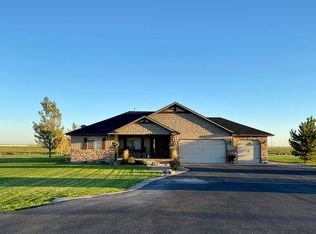 2627 Sparks Ln, American Falls, ID 83211