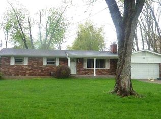 1232 Day Cir, Milford, OH 45150