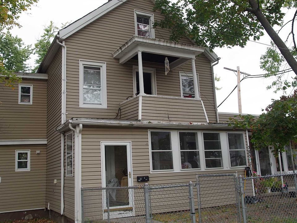 Building Photo 3