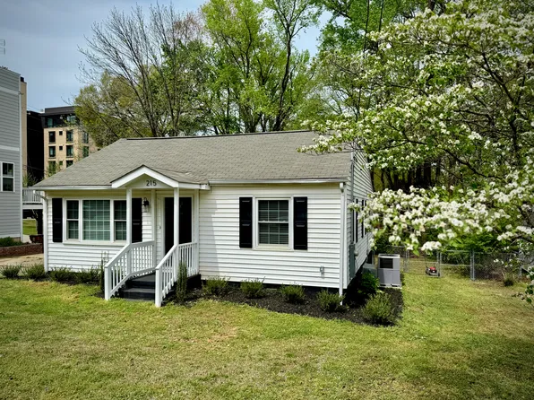 215 Walnut St, Cary, NC 27511