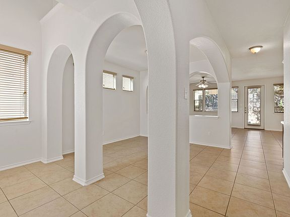 4th image of 4219 Woodbridge Way