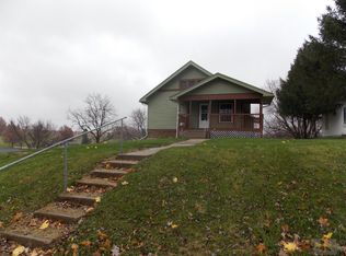 106 1st Ave, Audubon, IA 50025