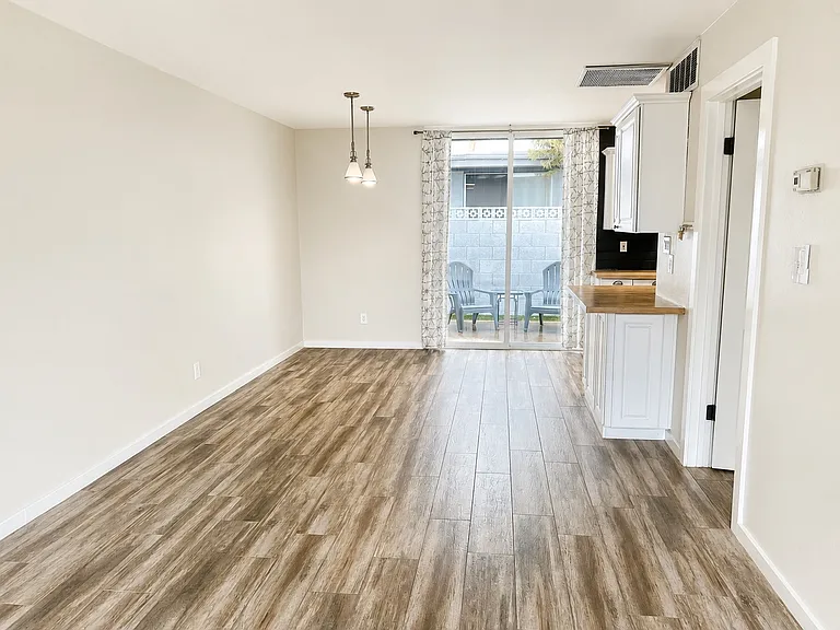 4202 N 38th St #2 — Photo 6