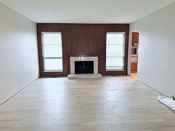 2nd image of 12806 Willowyck Dr