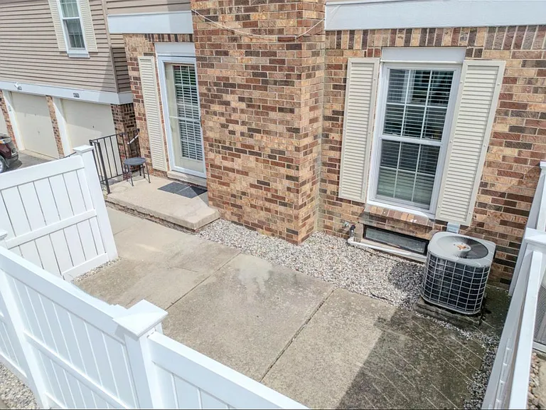 41705 Broquet Dr #177 — Photo 8