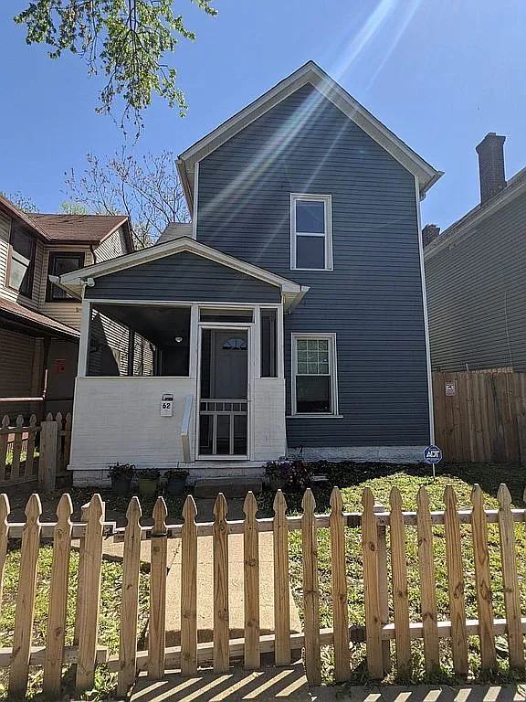 62 Hayden Ave photo 1