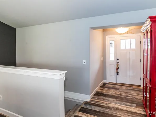 832 Mule Creek Dr, Wentzville, MO 63385