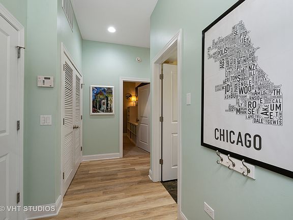 2nd image of 4814 N Damen Ave APT 211