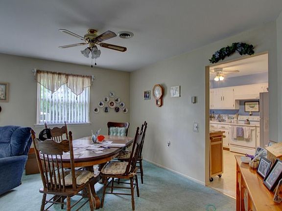 4th image of 32A Franklin Ln