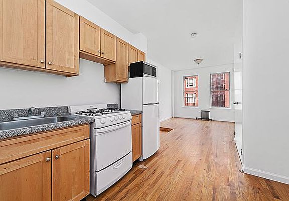 2nd image of 66 W 10th St APT 9
