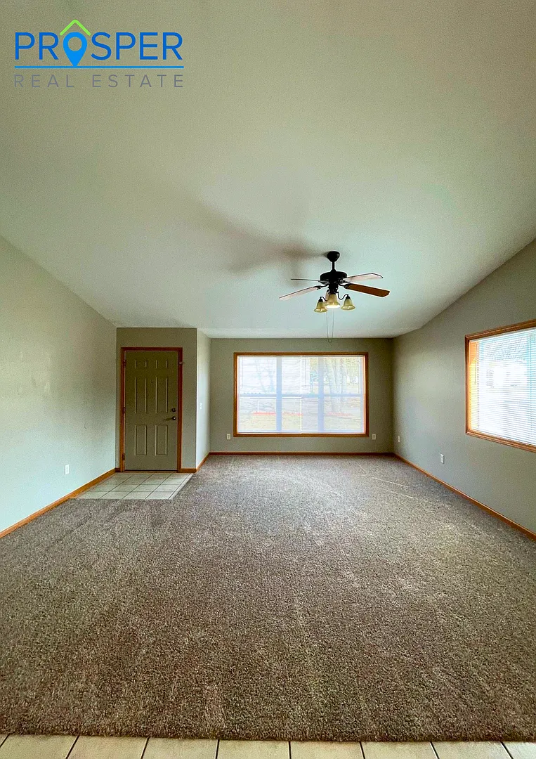 TR3730 — Photo 3