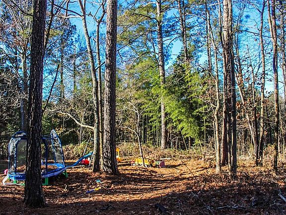 5th image of 2993 Dogwood Ln