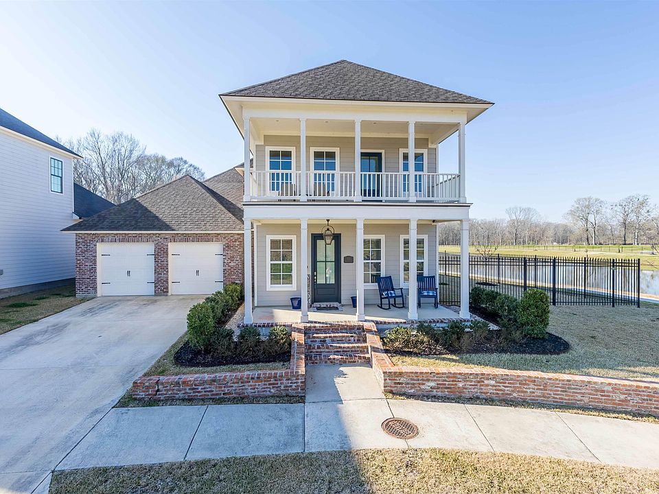 1st image of 1102 Ambassador Cir