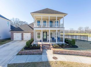 1102 Ambassador Cir, Zachary, LA 70791