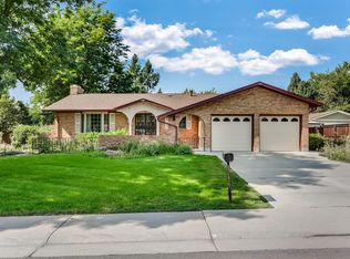 2559 S Zephyr Ct, Lakewood, CO 80227
