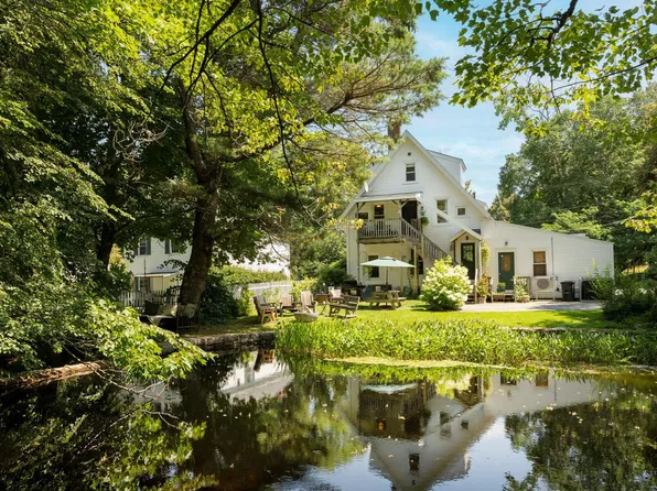 1129 Main Street, Mount Desert, ME 04660