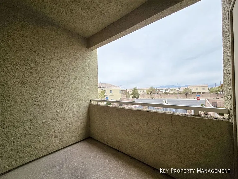 6320 Desert Leaf St #1 — Photo 21