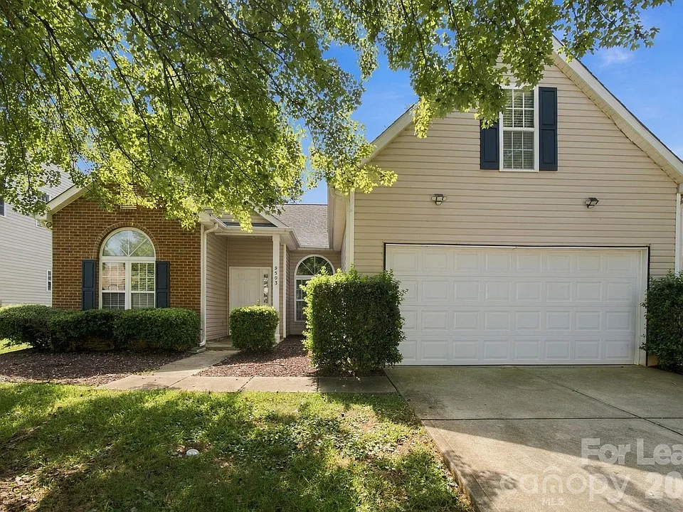 9503 Scotland Hall Ct
