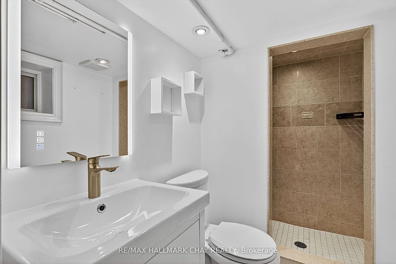 Toronto House for rent - 2 Bedrooms — photo 13