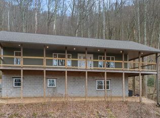 305 Buck Top Rd, Franklin, NC 28734