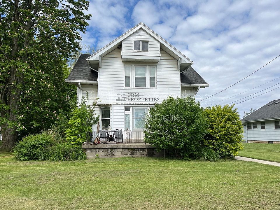 1st image of 225 Kingston Rd #3