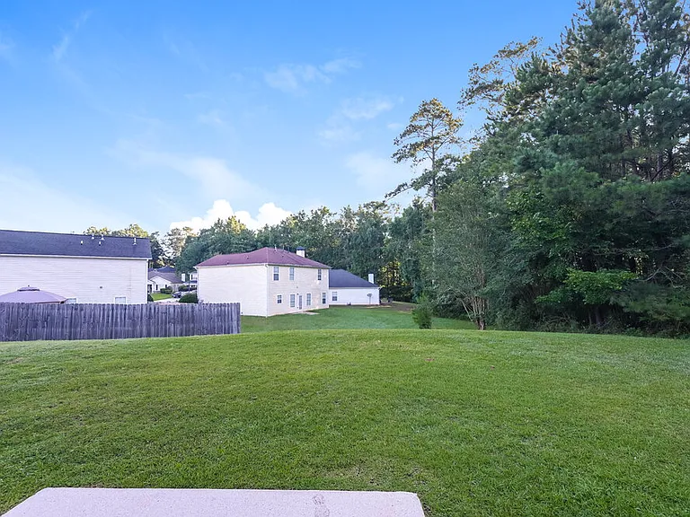 2115 Palatine Pl — Photo 17