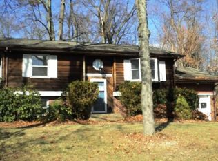 23 Black Oak Dr, Vernon, NJ 07462
