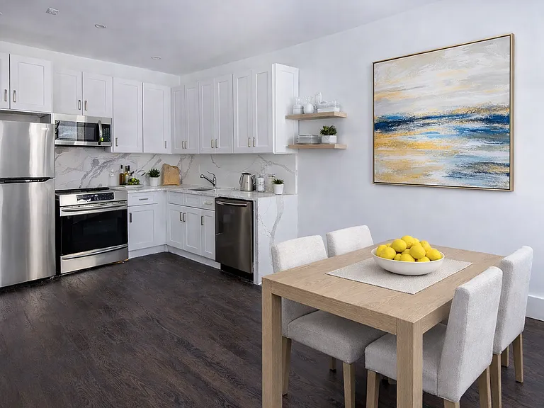 246 W 48th St #3F — Photo 3