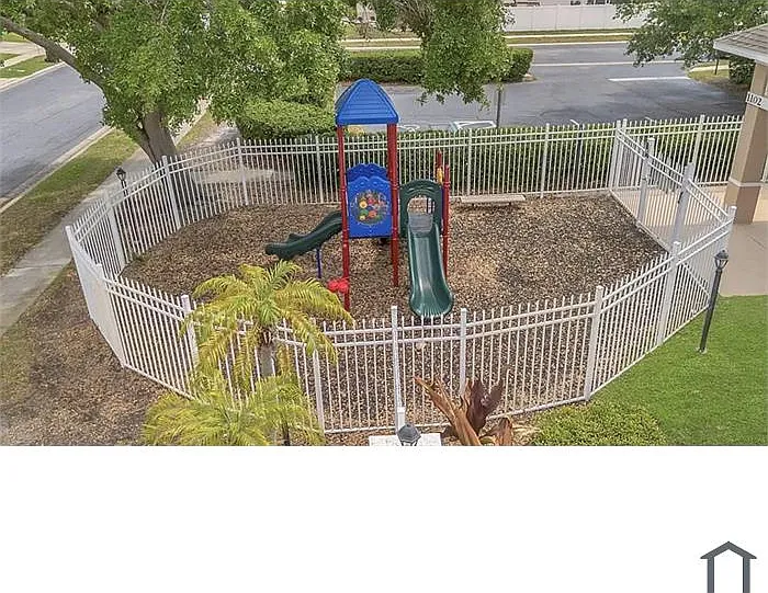 1409 Timberbend Cir — Photo 10