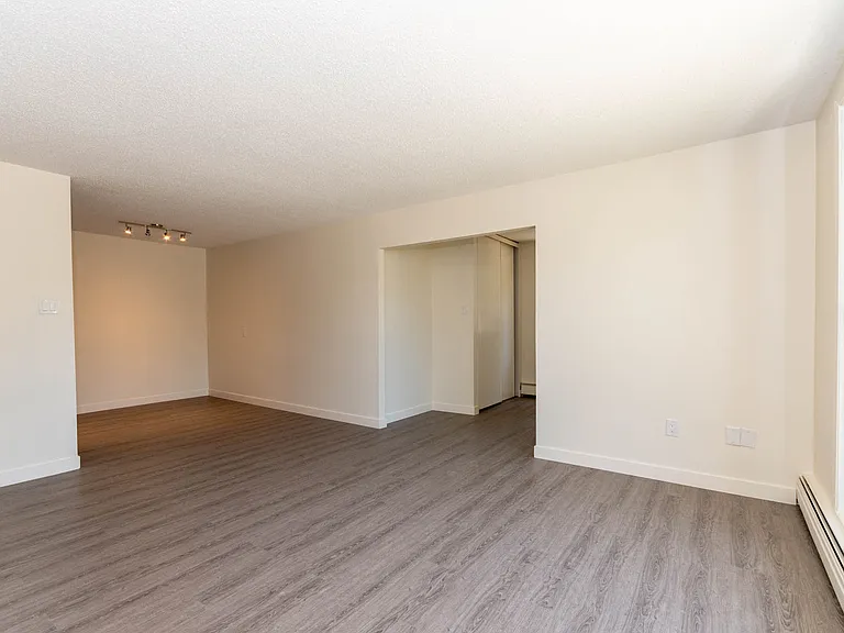 191 Rink Ave — Photo 9