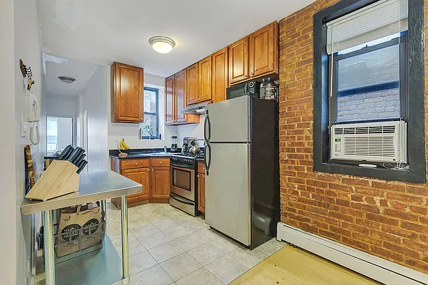 Rented by Compass | media 2