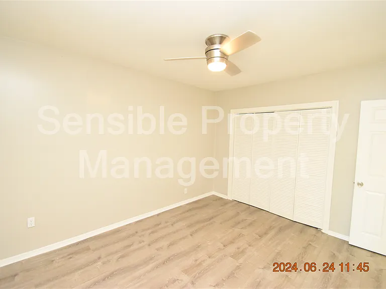 2926 51st St S #1 — Photo 29