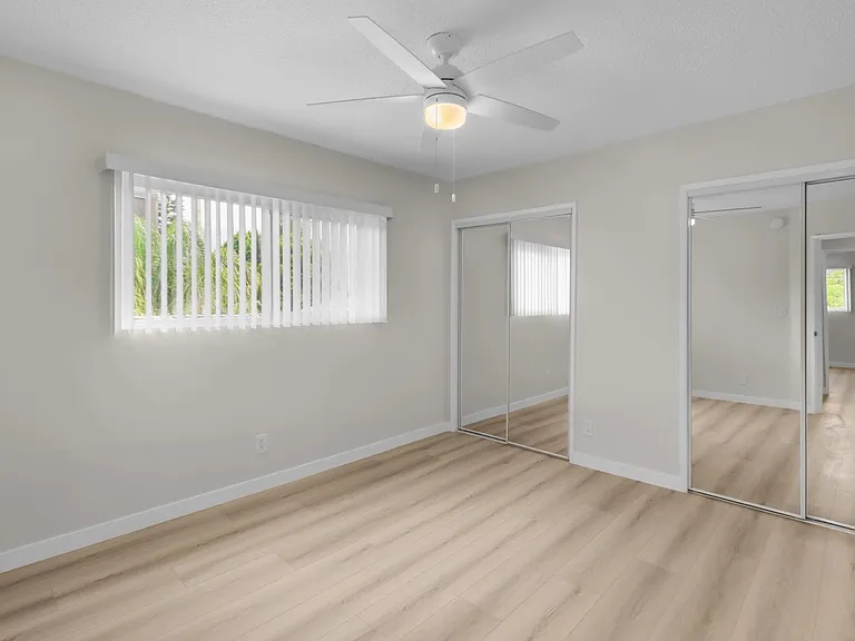 2823 S Corning St #4 — Photo 29