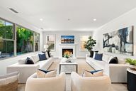 photo property thumbnail