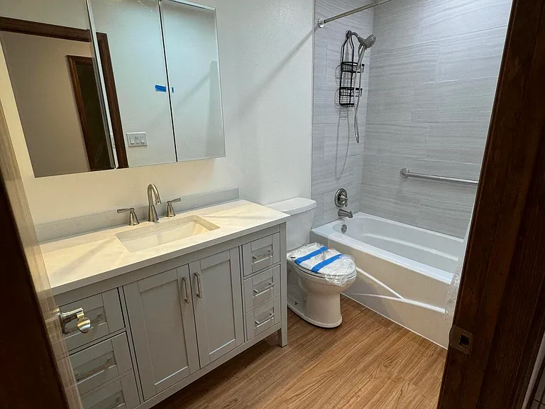 5585 Barna Ave — Photo 12