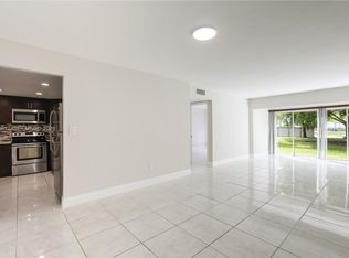 9180 Fontainebleau Blvd APT 103, Miami, FL 33172