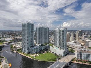 68 SE 6th St #3411, Miami, FL 33130