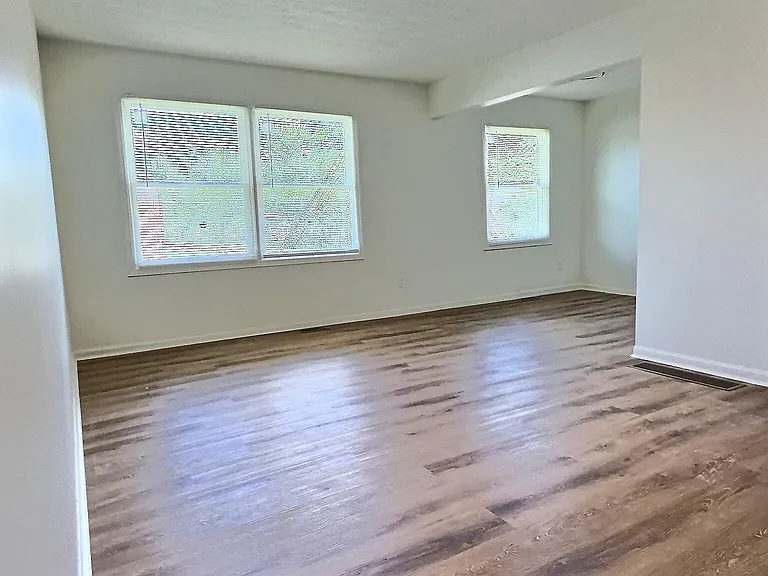 1114 Pawnee Trl #1 — Photo 7