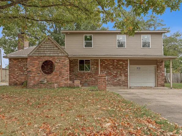 1204 W Cherry Ave, Jonesboro, AR 72401