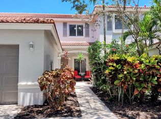 9206 Lily Bank Ct, Riviera Beach, FL 33407