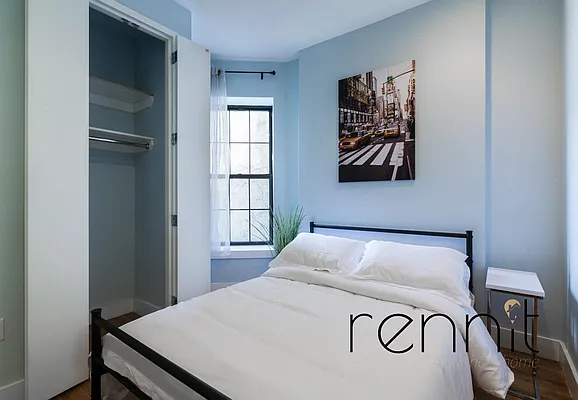 Rented by Rennit Inc. | media 21