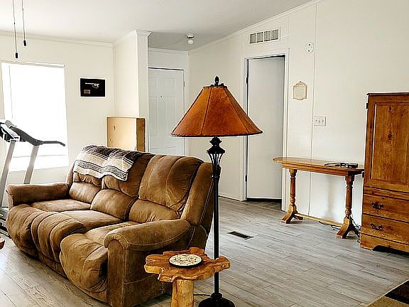 Entryway and Master BR door