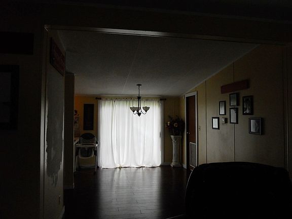 3rd image of 554 N Grange St