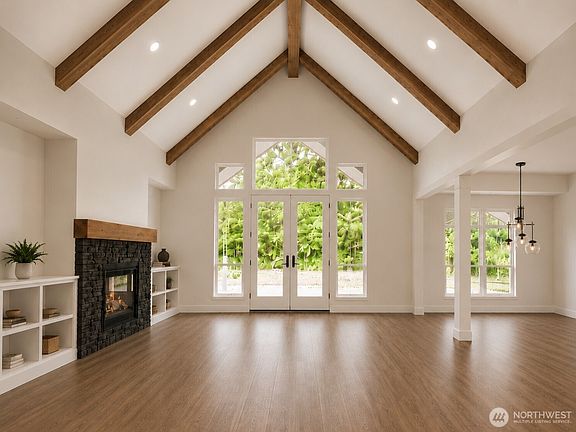 5th image of 6639 Shadow Creek Lane NE