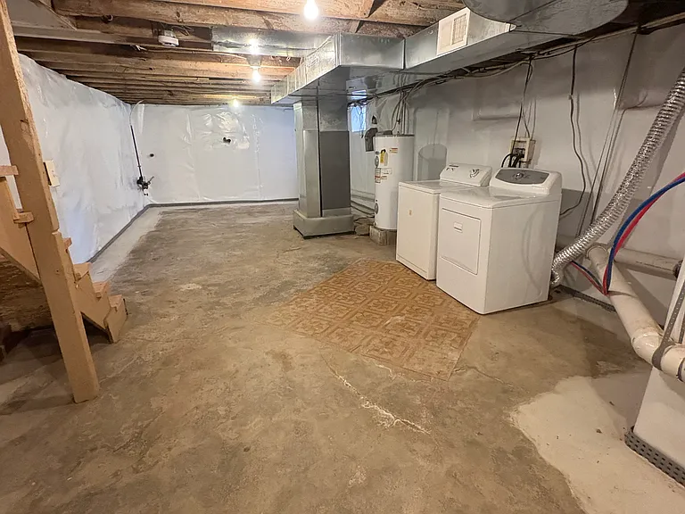5527 Pulaski Ave #1 — Photo 17