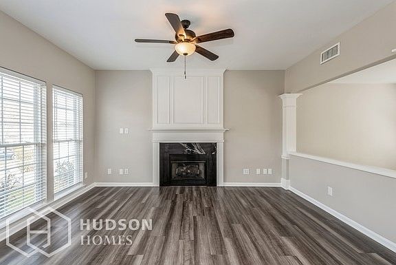 3rd image of 1404 Sagestone Ct