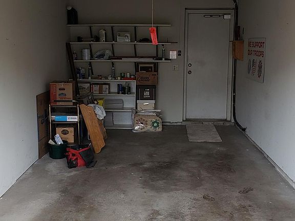 3rd image of 11125 Edgewood Cir N #25