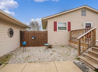 5227 S Boulder St, Jackson, MI 49201